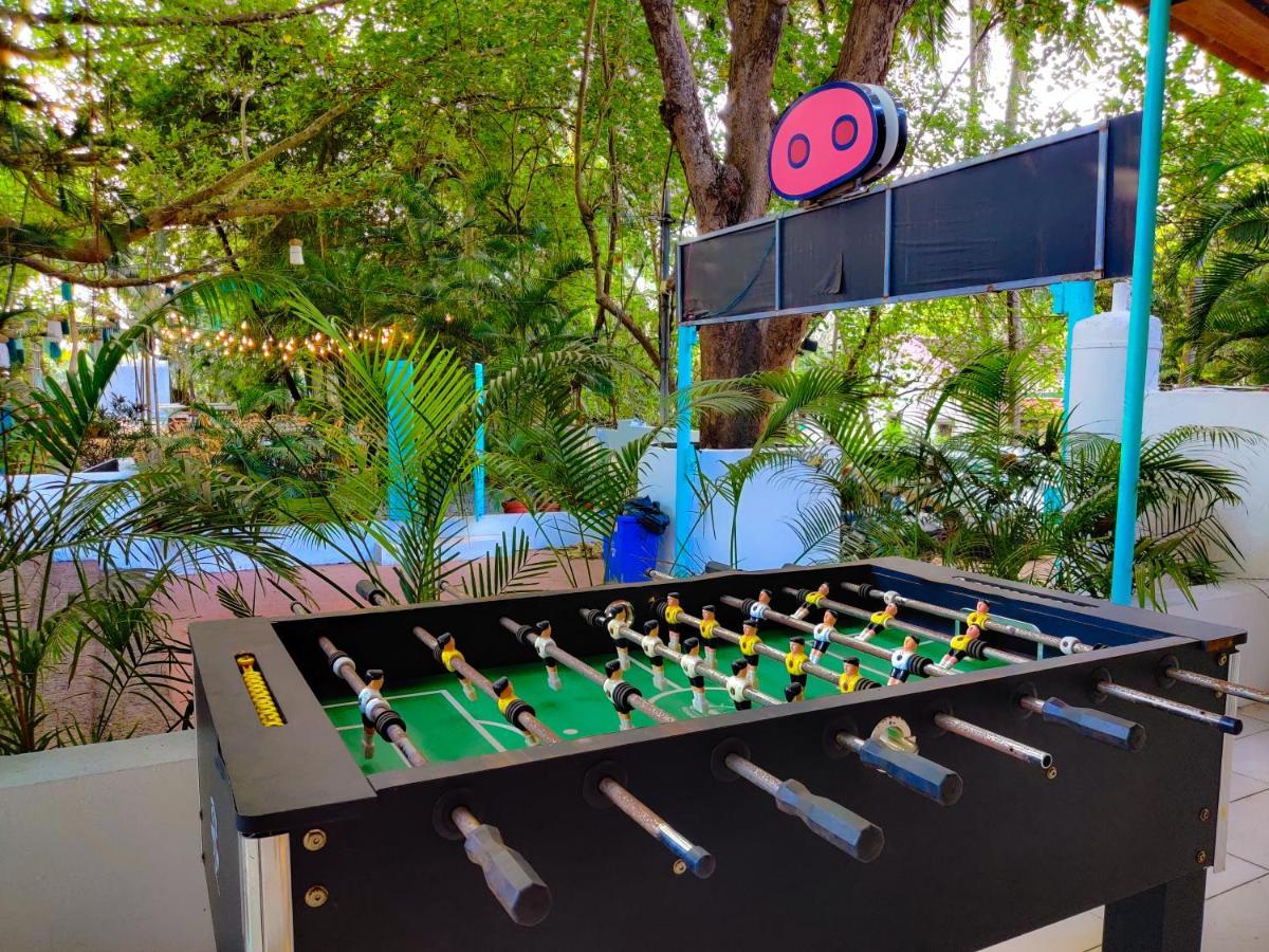 Piggy Calangute By Urban Nomads - Dorms & Pvt Rooms Exterior foto