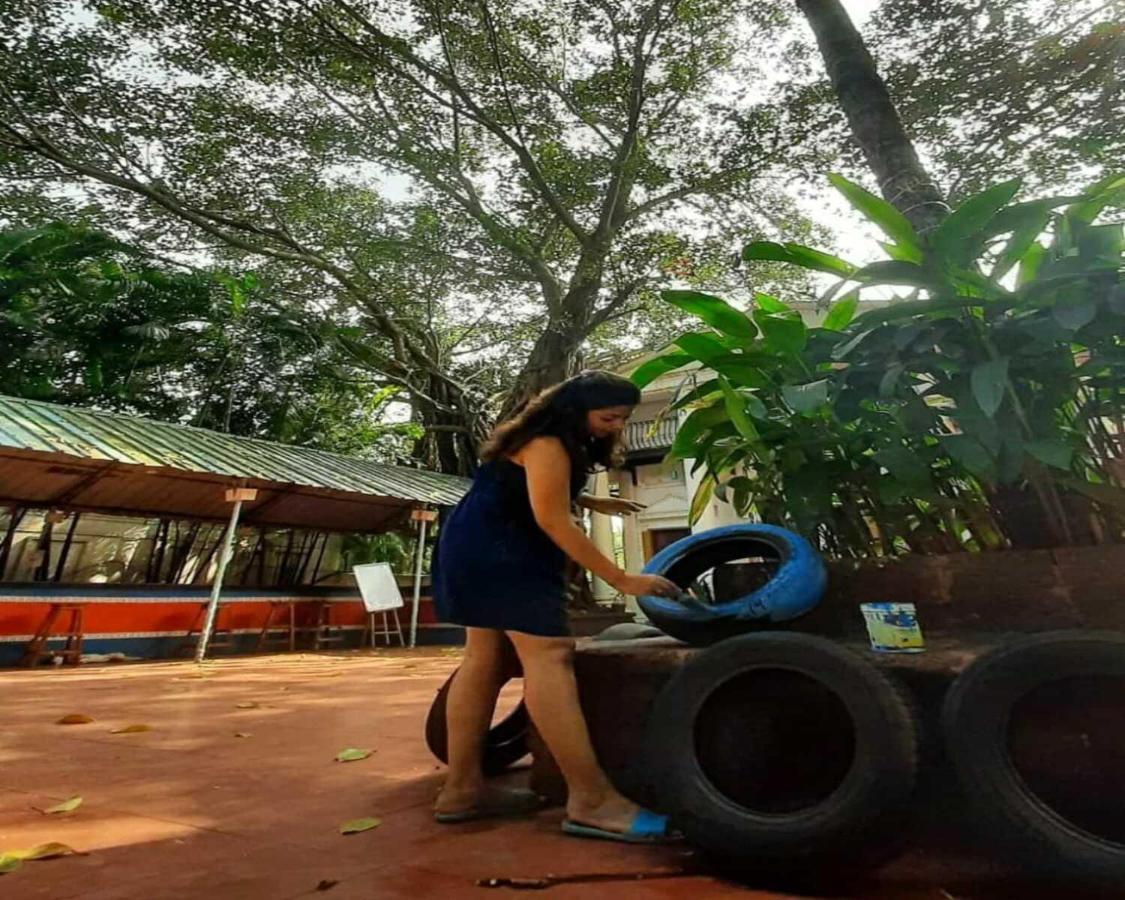 Piggy Calangute By Urban Nomads - Dorms & Pvt Rooms Exterior foto