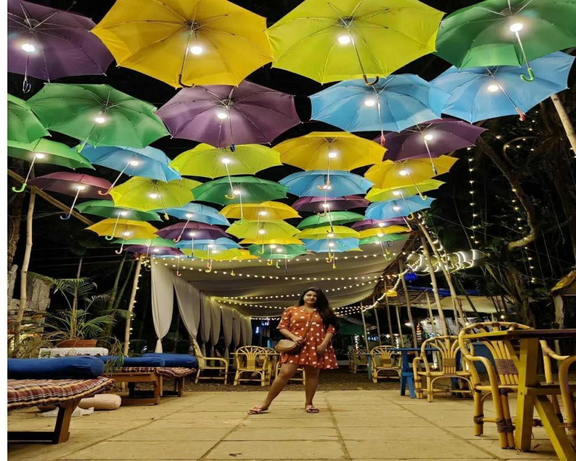Piggy Calangute By Urban Nomads - Dorms & Pvt Rooms Exterior foto