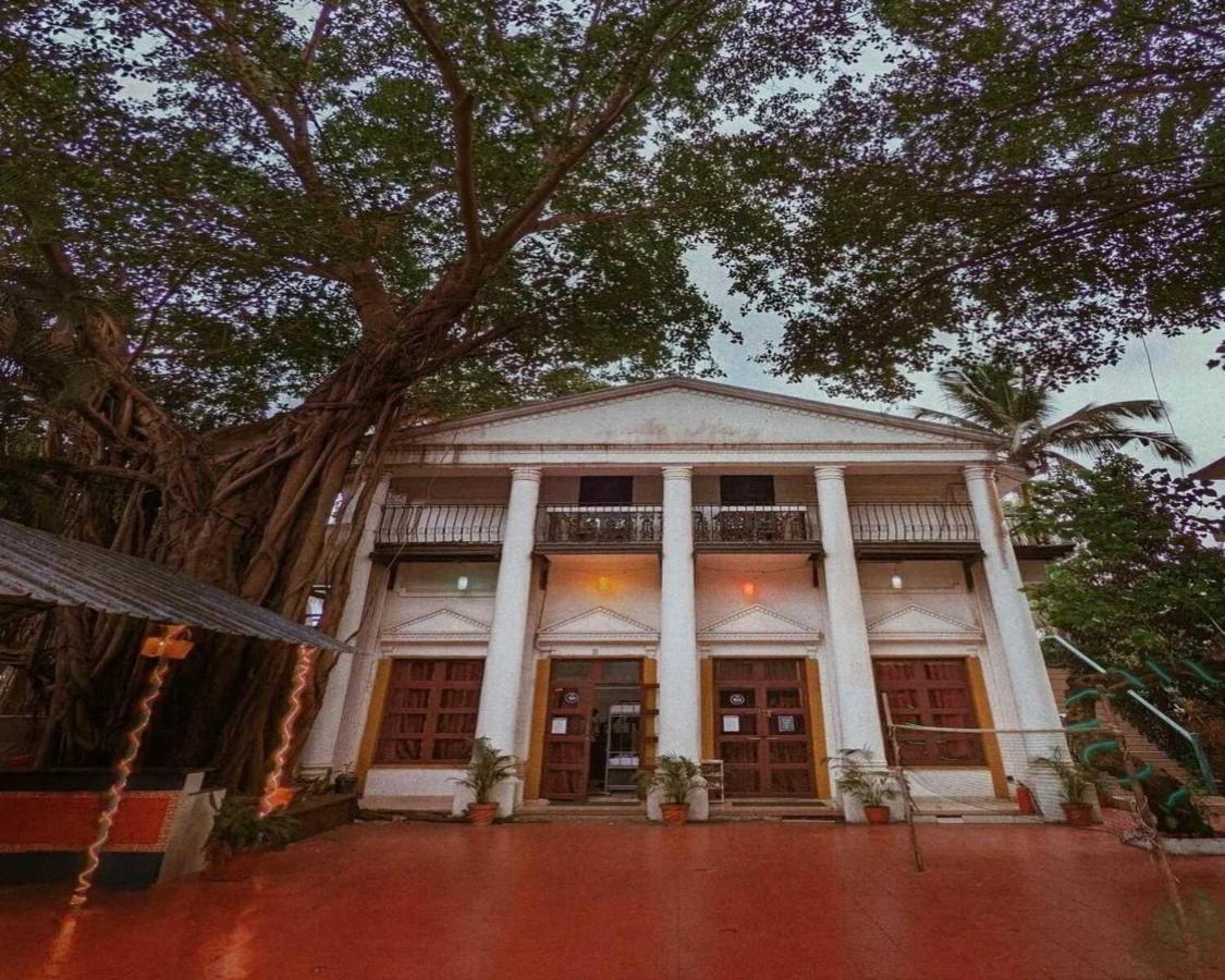 Piggy Calangute By Urban Nomads - Dorms & Pvt Rooms Exterior foto